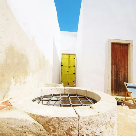 Campsite Lemon Tree Urban Camping Faro
